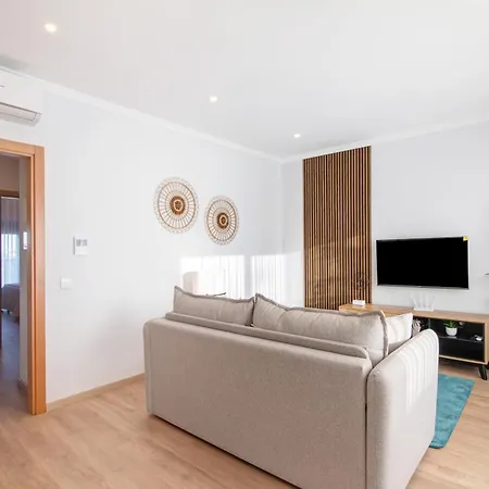 Beira Mar - 3º Esquerdo Daire *